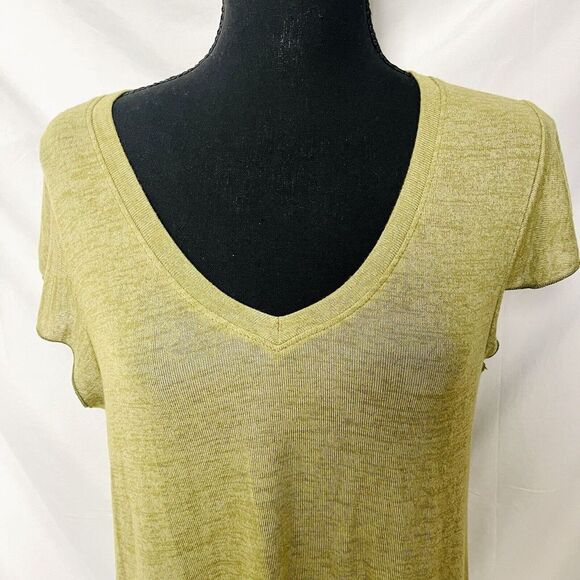 W. by Wantable Shirt Womans V Neck Olive Green Short Flutter Sleeve - Picture 2 of 8